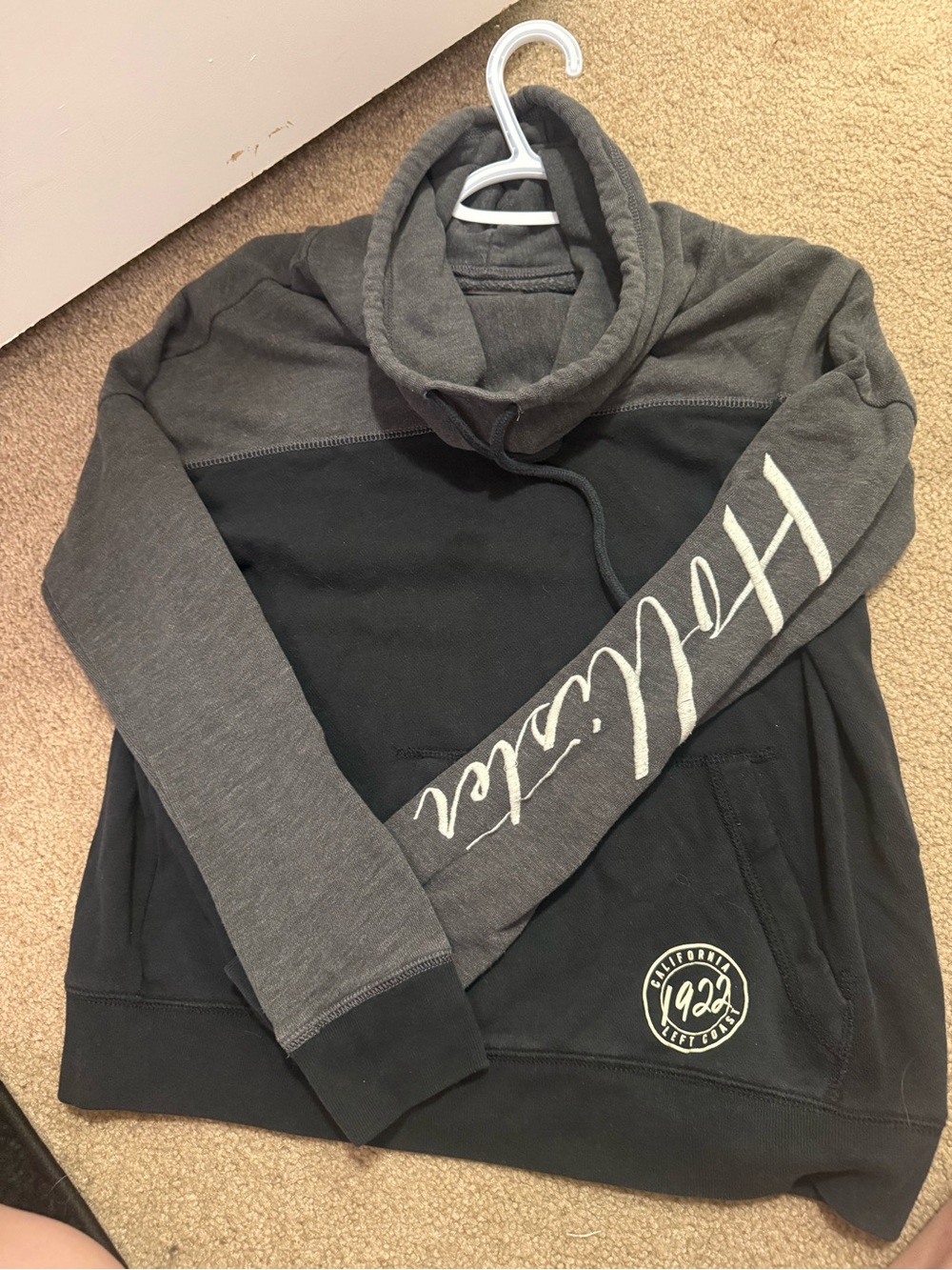 Hollister Gray & Black Two-Tone Pullover sweatshirt with Script Sleeve